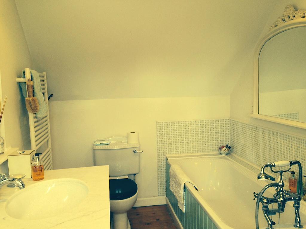 Yew Tree Cottage B&Bストウ・オン・ザ・ウォルド 部屋 写真