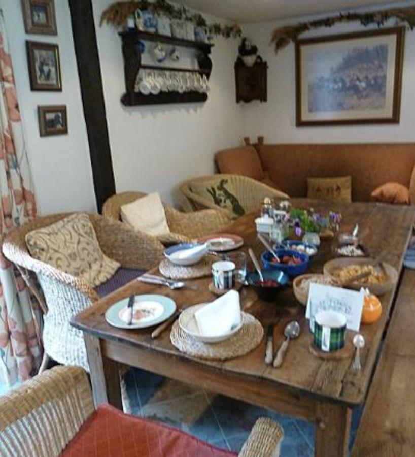 Yew Tree Cottage B&Bストウ・オン・ザ・ウォルド エクステリア 写真